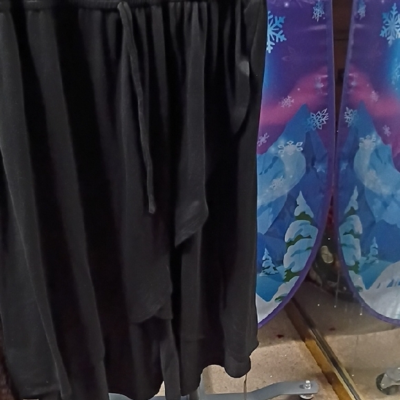 Just Be Black Sheath Dress Short Sleeve Crew Neck - Picture 2 of 9